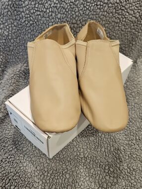 Stelle Tan Jazz Shoes